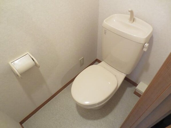 カーサ・ポポロの物件内観写真